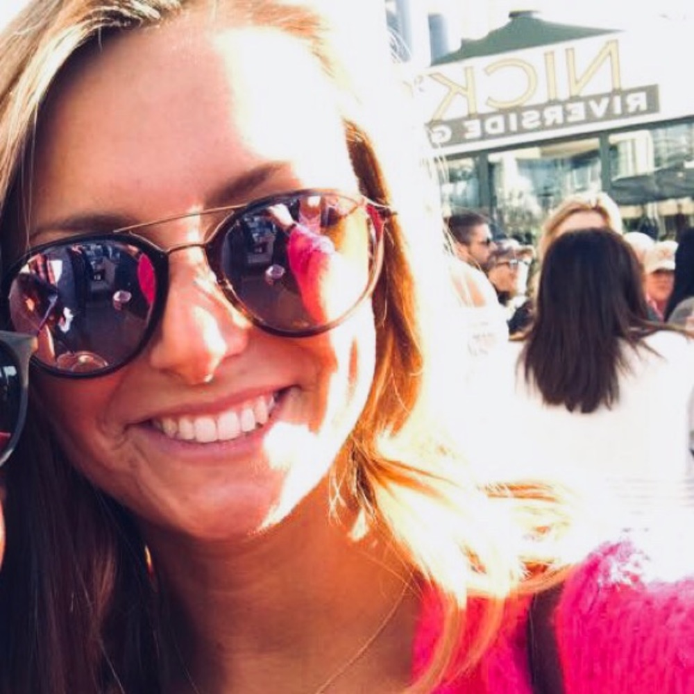 Meet your Posher, Kara